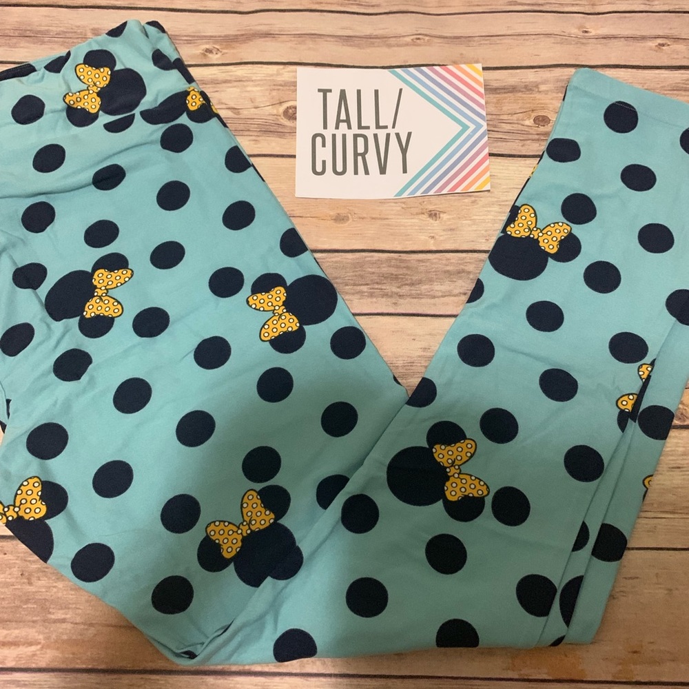 Disney LuLaRoe Tall&Curvy Leggings